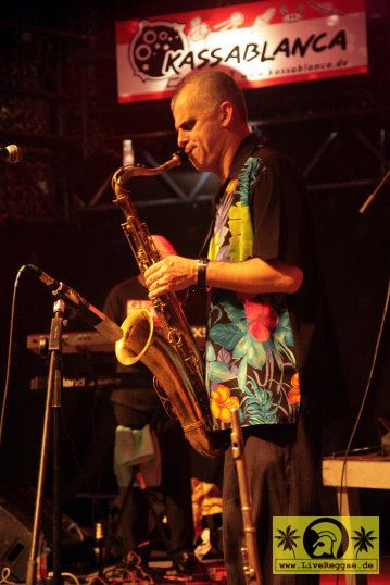 New York Ska-Jazz Ensemble (USA) It-s Skatime - Kassablanca, Jena 10. Dezember 2006 (17).JPG